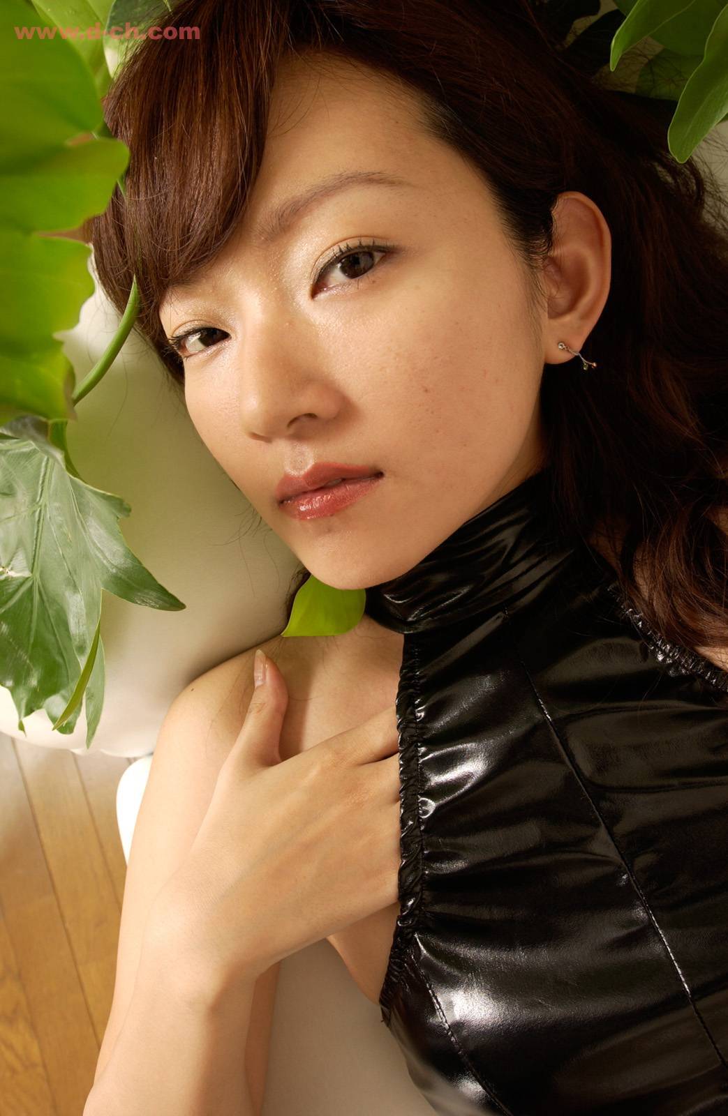 Dynamitechannel 05年旧套图 050504sakiasahina　２